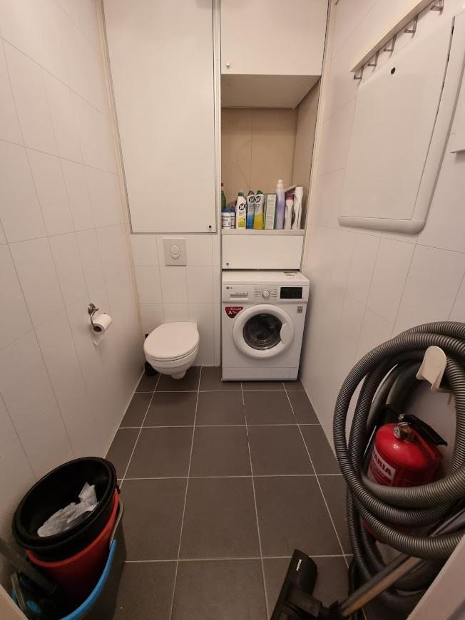 تروندهايم Private Guest Room In Cozy Apartment المظهر الخارجي الصورة